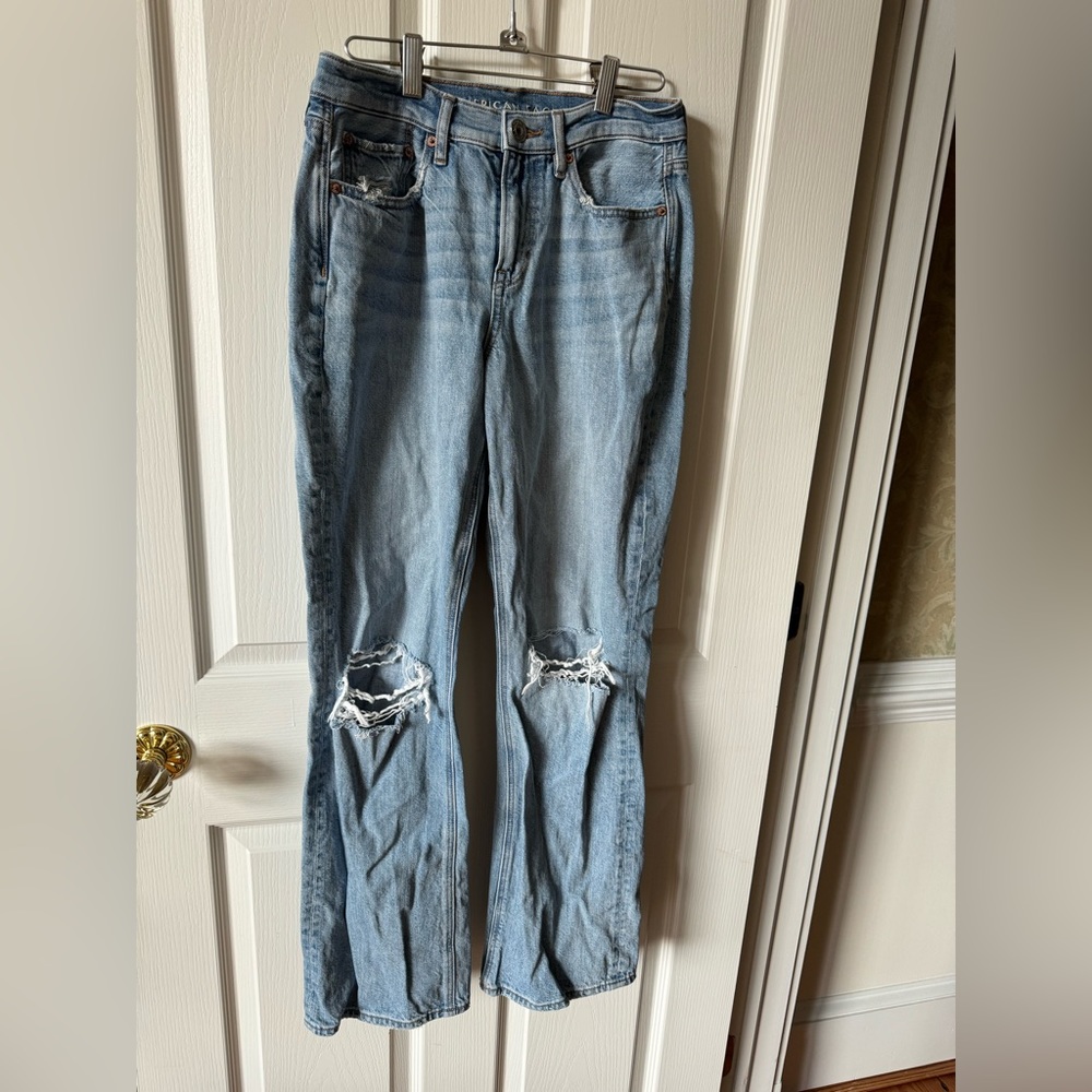 American Eagle 90’s bootcut jeans